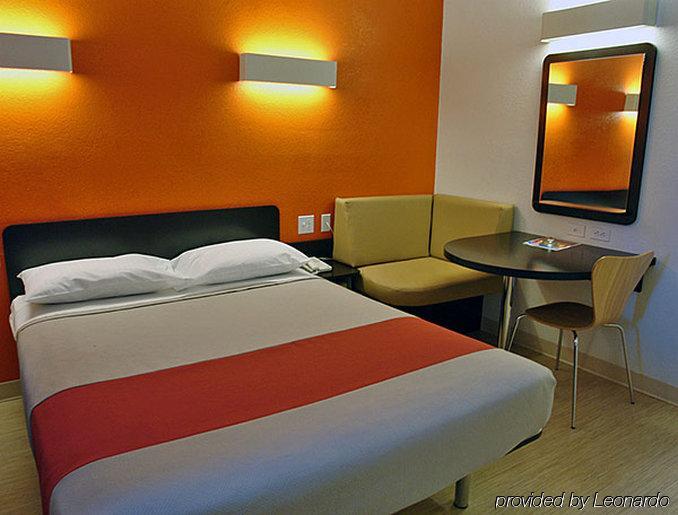 Motel 6-Canton, Tx ภายนอก รูปภาพ