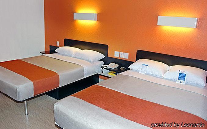 Motel 6-Canton, Tx ภายนอก รูปภาพ