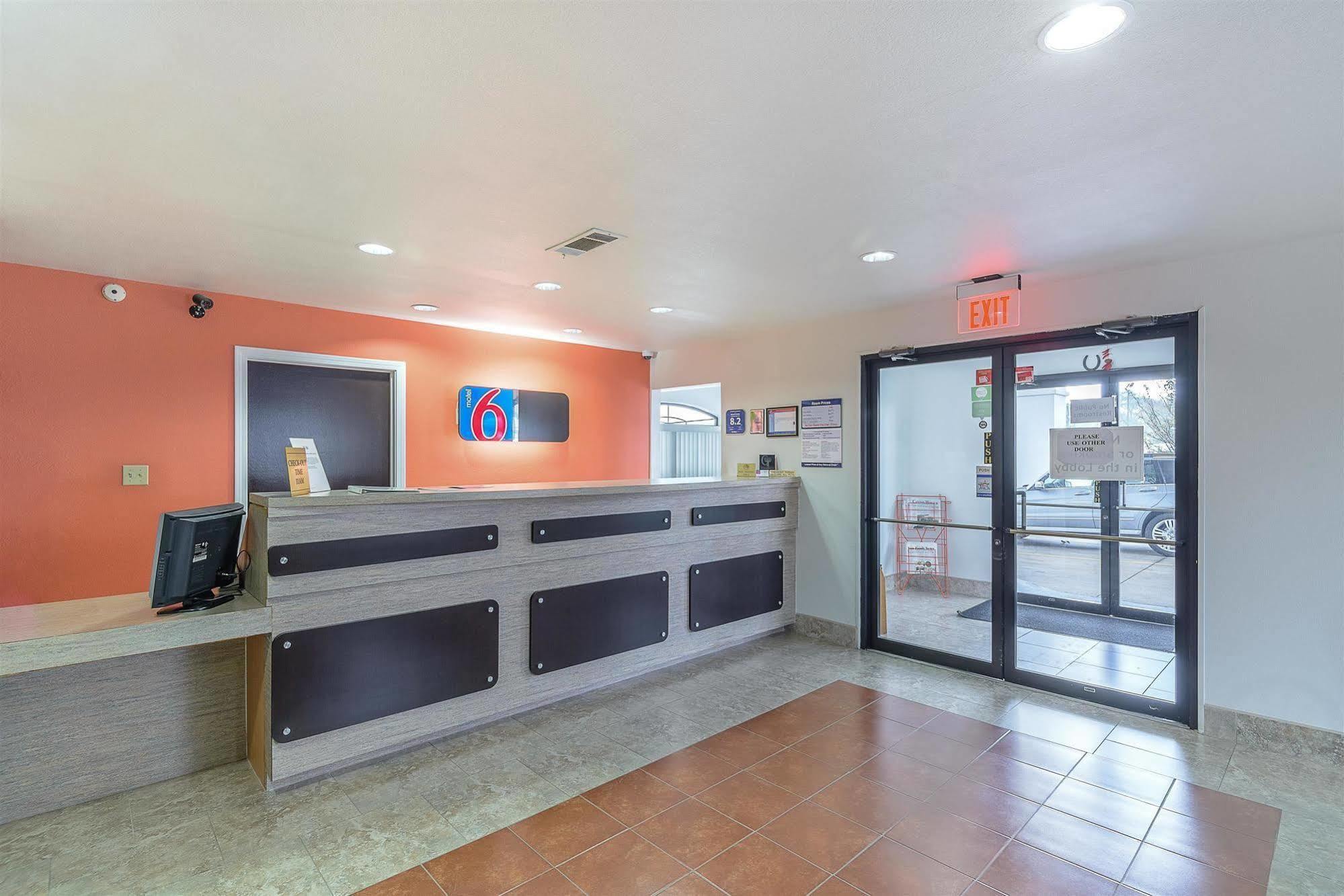 Motel 6-Canton, Tx ภายนอก รูปภาพ